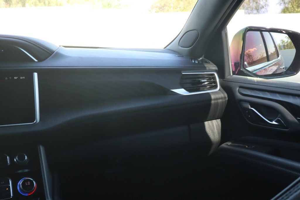 Used 2022 GMC Yukon Denali AWD/4WD image 34