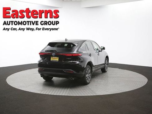 Used 2022 Toyota Venza LE image 38