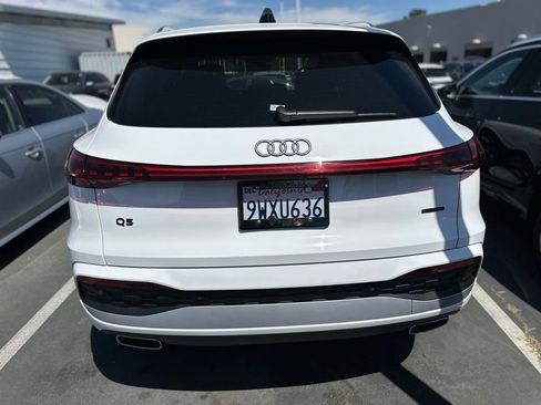 Used 2025 Audi Q5 Premium w/ Convenience Package AWD/4WD image 5
