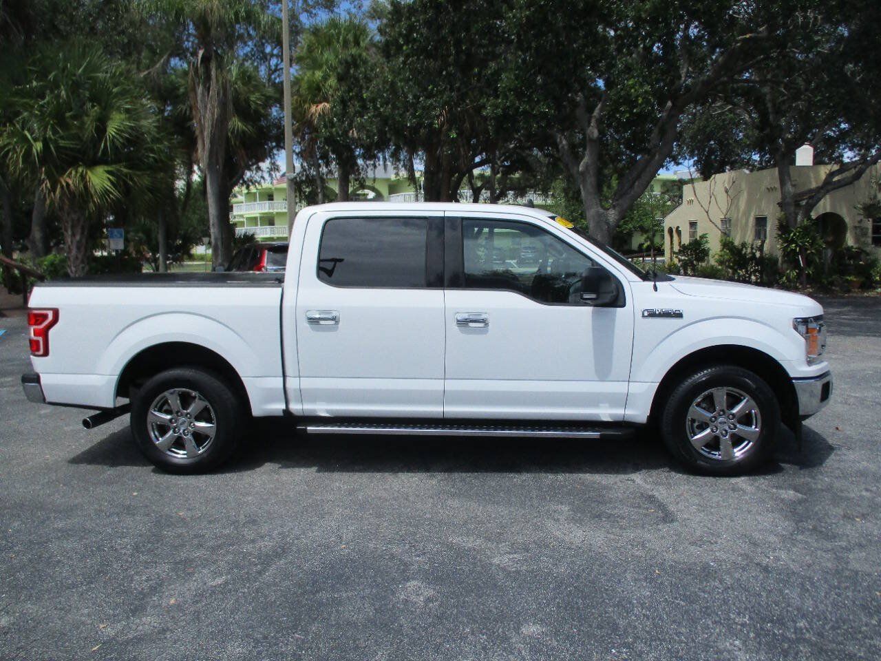 Used 2020 Ford F150 XLT w/ Equipment Group 302A Luxury RWD image 3