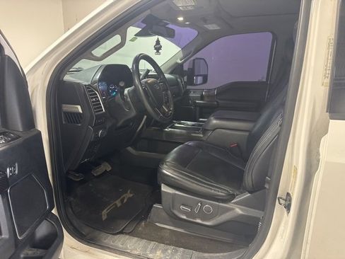 Used 2017 Ford F350 Lariat w/ Lariat Ultimate Package image 15