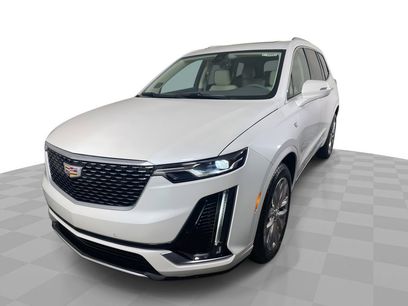 New 2025 Cadillac XT6 Premium Luxury