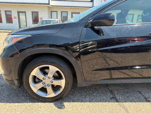 Used 2018 Honda HR-V LX image 20