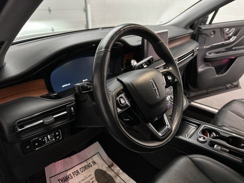 Used 2021 Lincoln Corsair Reserve w/ Equipment Group 201A image 18