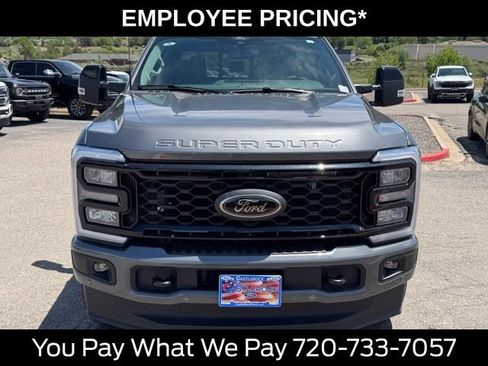 New 2026 Ford F250 Lariat w/ Black Appearance Package AWD/4WD image 8