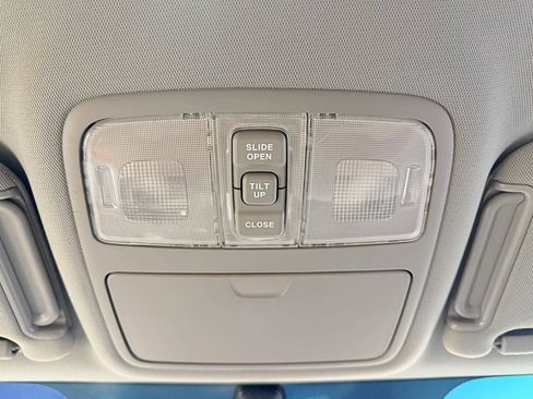 Used 2008 Hyundai Elantra GLS image 20