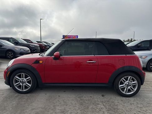 Used 2015 MINI Cooper Convertible image 6