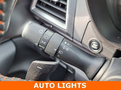 Certified 2020 Subaru Crosstrek 2.0i Limited w/ Moonroof Package image 13