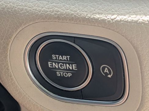Certified 2022 Mercedes-Benz GLE 350 w/ Premium Package image 78