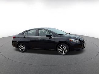 Used 2025 Nissan Versa SV FWD video 2