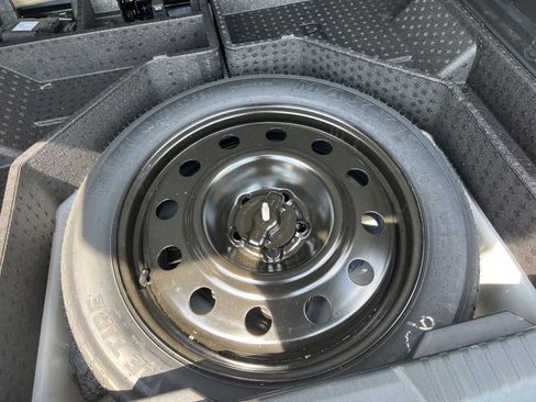 Used 2023 Ford Edge SEL w/ Convenience Package image 34