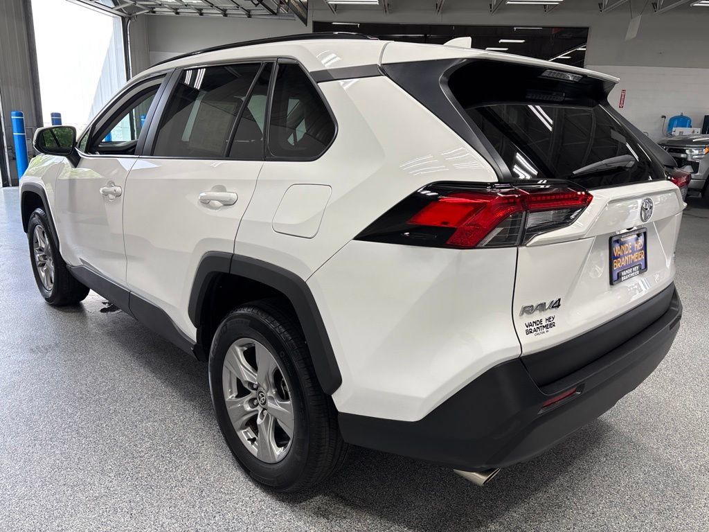 Used 2023 Toyota RAV4 XLE w/ Convenience Package AWD/4WD image 5