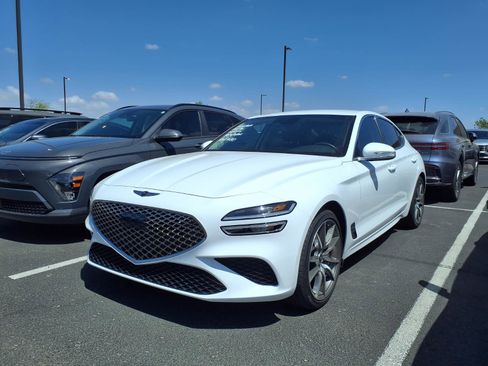 Certified 2025 Genesis G70 2.5T RWD image 1