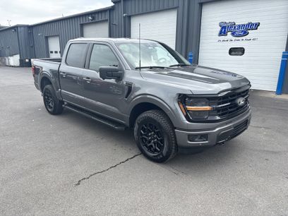 New 2025 Ford F150 XLT w/ Equipment Group 302A MID