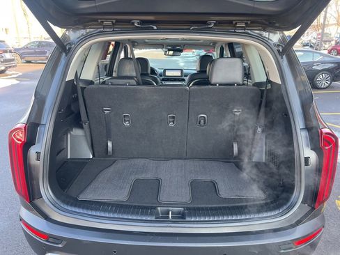 Certified 2022 Kia Telluride EX w/ EX Premium Package image 13