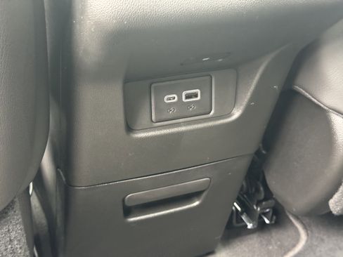 New 2025 Cadillac XT6 Premium Luxury image 15