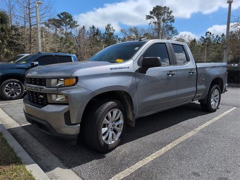 Used 2022 Chevrolet Silverado 1500 Custom image 5