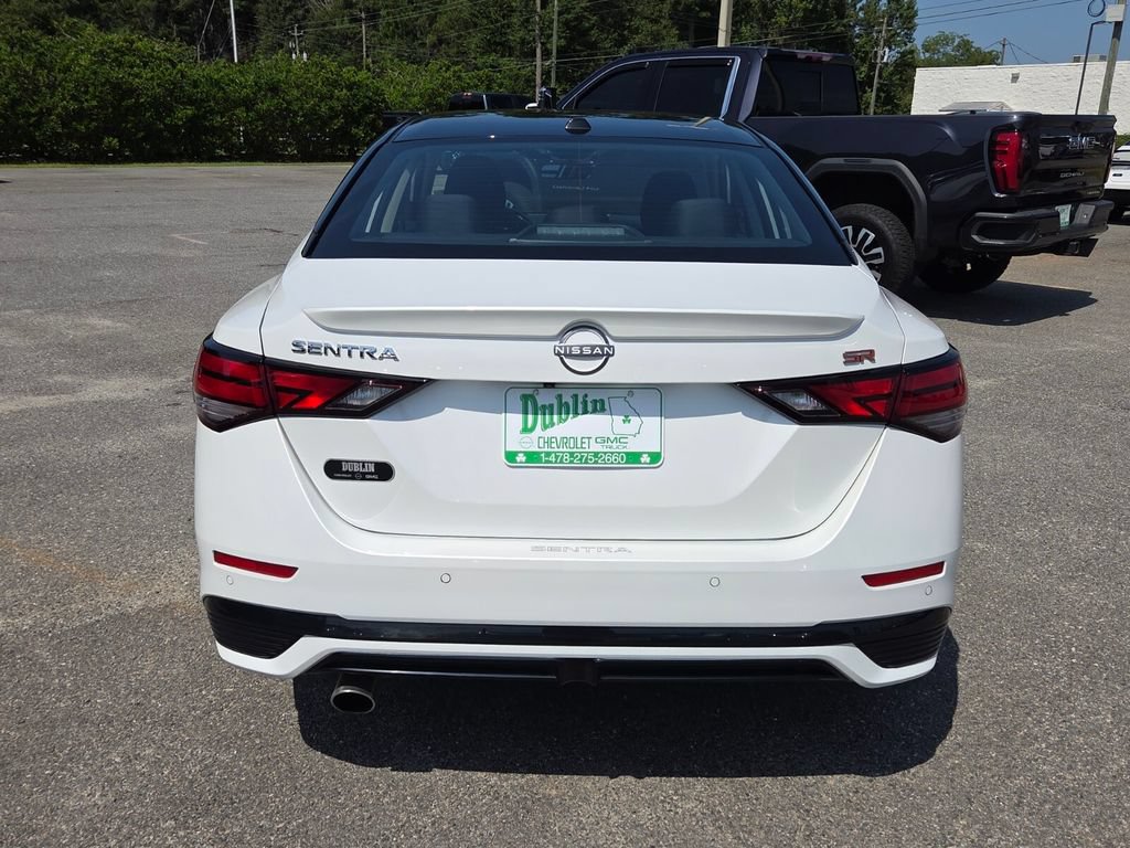 Certified 2025 Nissan Sentra SR FWD image 9