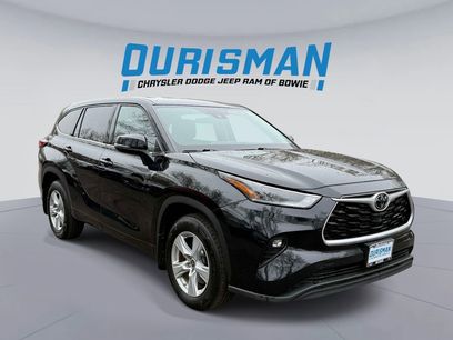 Used 2021 Toyota Highlander LE