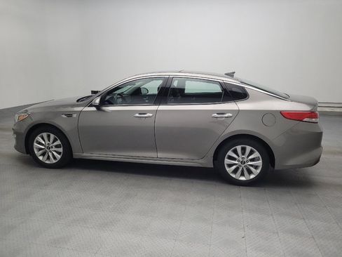 Used 2016 Kia Optima EX w/ Premium Package image 3