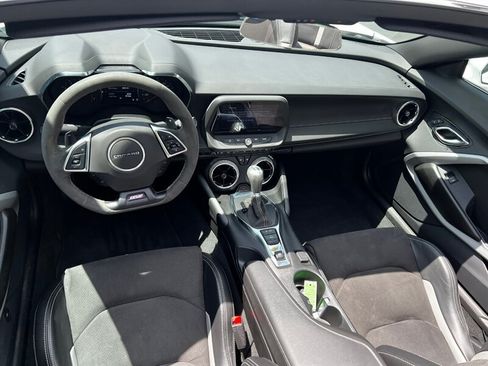 Used 2023 Chevrolet Camaro SS RWD image 15