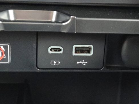 New 2026 Lexus RX 450h AWD image 16