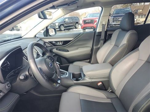 Certified 2025 Subaru Outback Onyx Edition image 18