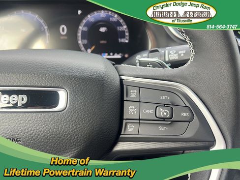 New 2025 Jeep Grand Cherokee L Laredo w/ Luxury Tech Group I image 24