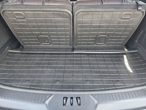 Used 2025 Ford Explorer Platinum w/ Ultimate Package RWD image 32