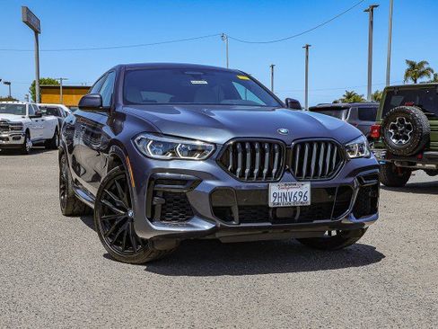 Used 2022 BMW X6 xDrive40i w/ Executive Package AWD/4WD image 1