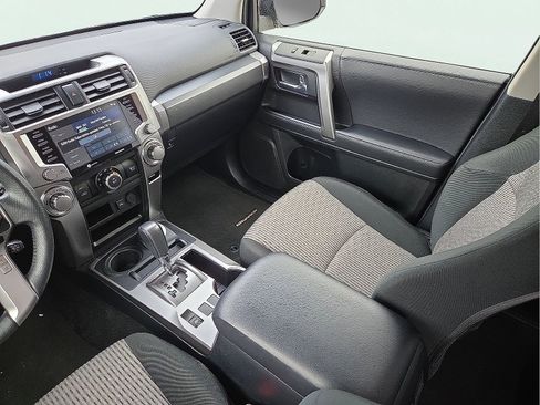 Used 2024 Toyota 4Runner SR5 AWD/4WD image 12