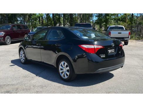 Used 2014 Toyota Corolla LE FWD image 7