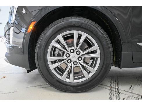 Certified 2023 Cadillac XT5 Premium Luxury image 22
