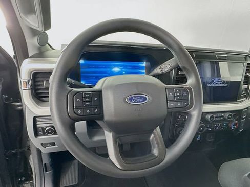 New 2026 Ford F250 XLT w/ XLT Premium Package image 15