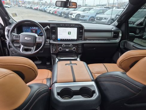 Used 2024 Ford F250 Platinum w/ Tremor Off-Road Package image 25