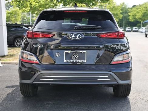 Used 2023 Hyundai Kona SE FWD image 10