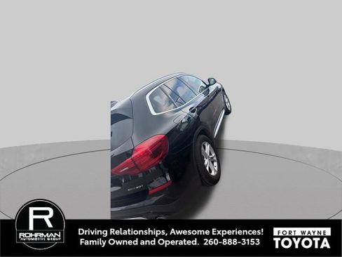 Used 2019 BMW X3 xDrive30i AWD/4WD image 3