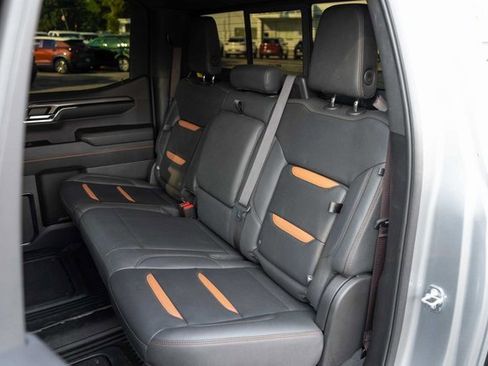 Used 2023 GMC Sierra 1500 AT4 w/ Technology Package image 14