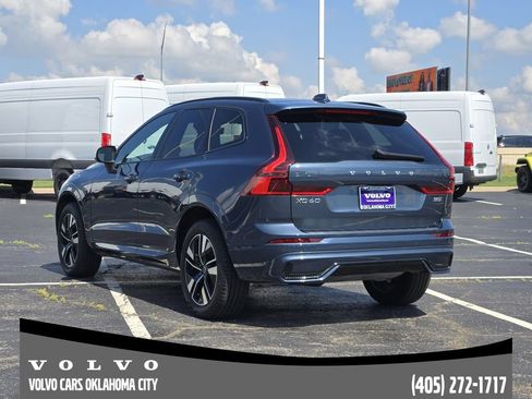 Used 2026 Volvo XC60 B5 Core w/ Protection Package Premier AWD/4WD image 4