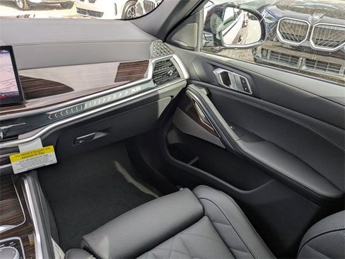 New 2026 BMW X6 xDrive40i image 18