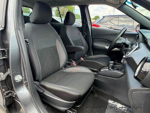 Used 2020 Nissan Kicks SV FWD image 17