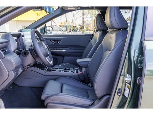 Used 2026 Subaru Outback Touring AWD/4WD image 16