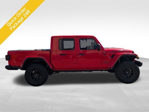 Used 2020 Jeep Gladiator Rubicon AWD/4WD image 6