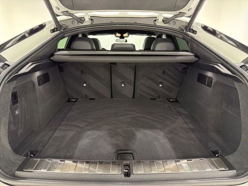 Certified 2024 BMW X6 xDrive40i w/ Executive Package image 25