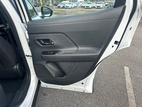 New 2026 Nissan Kicks S image 16