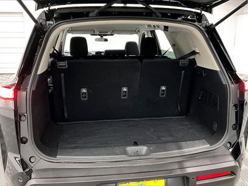 Used 2024 Nissan Pathfinder S image 35