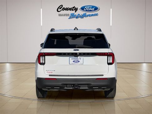 New 2026 Ford Explorer Active image 11