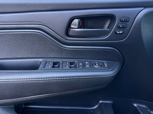 Certified 2023 Honda Odyssey Sport image 11
