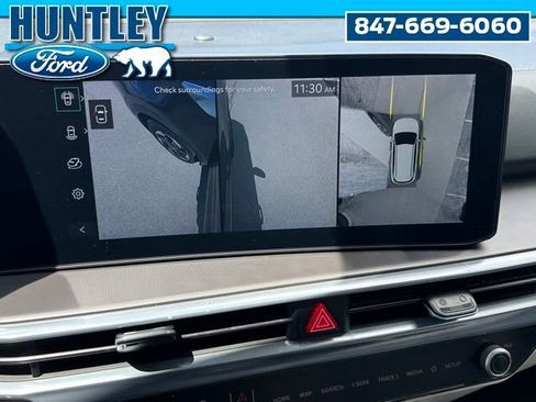 Used 2025 Kia Sorento SX Prestige AWD/4WD image 26