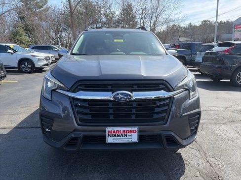 Used 2023 Subaru Ascent Limited w/ Technology Package AWD/4WD image 7